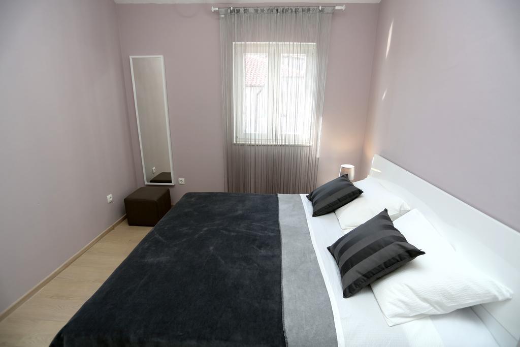 Apartments La Mirage 皮罗瓦茨 外观 照片